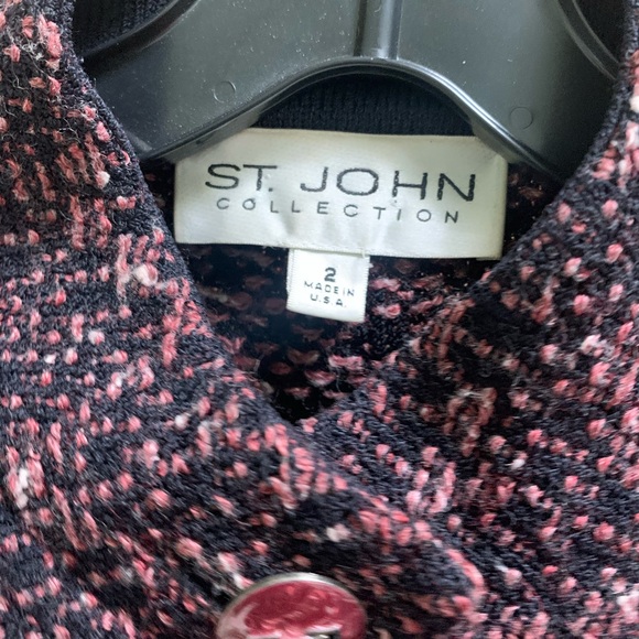 St. John Blazer - Picture 6 of 6